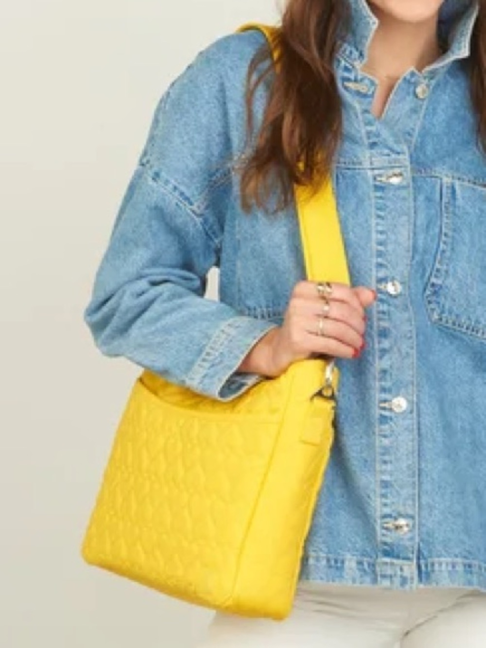 IHKWIP THE MORE LOVE HEART QUILTED MESSENGER CROSSBODY - SUNFLOWER